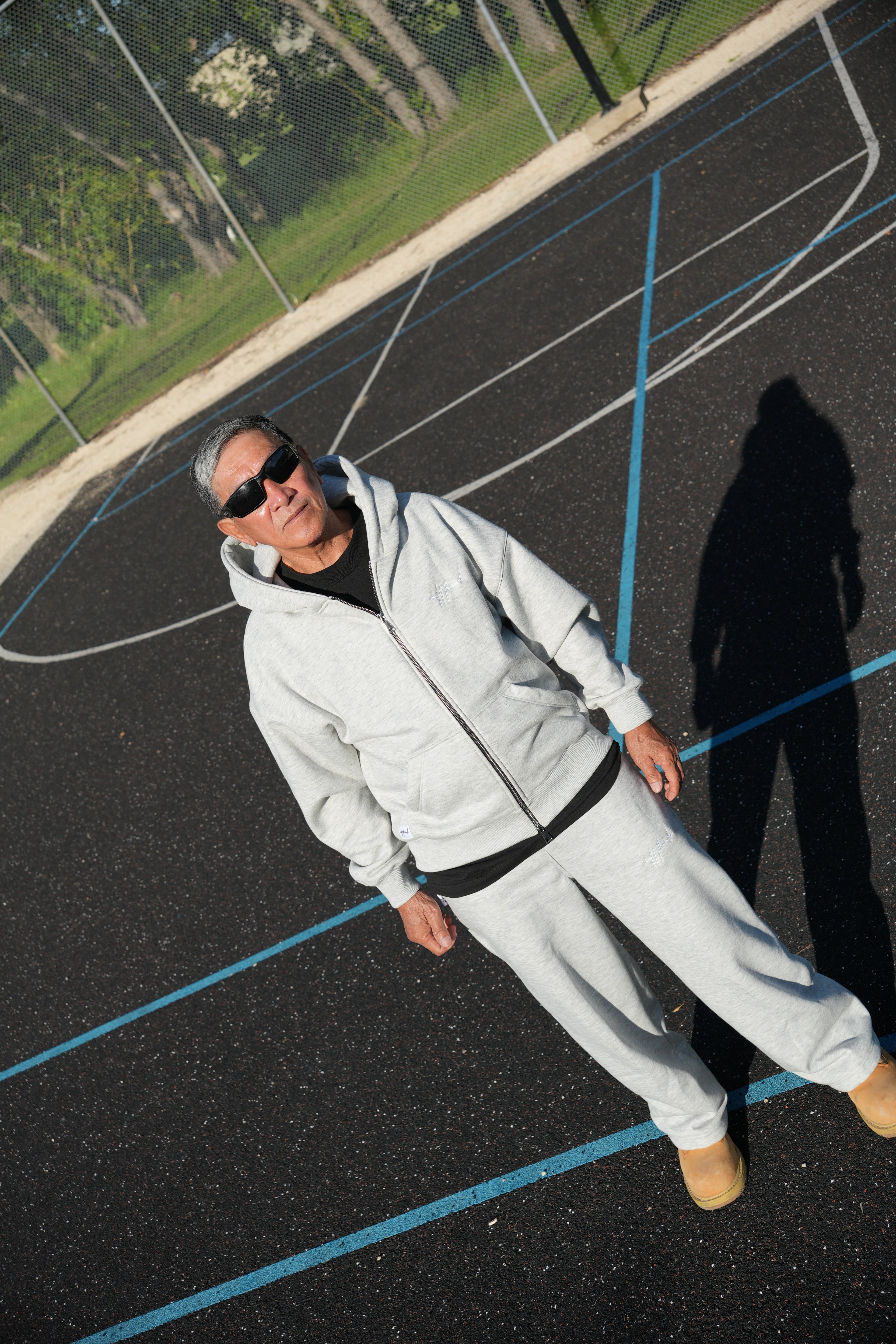 SIGNATURE SWEATPANTS