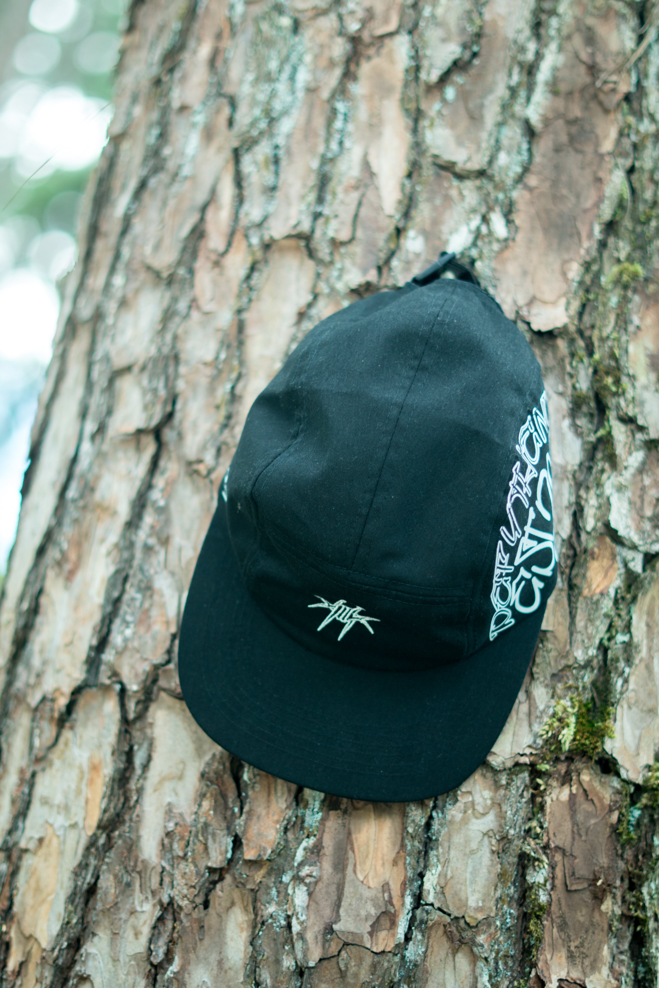 BARBED WIRE 5 PANEL HAT